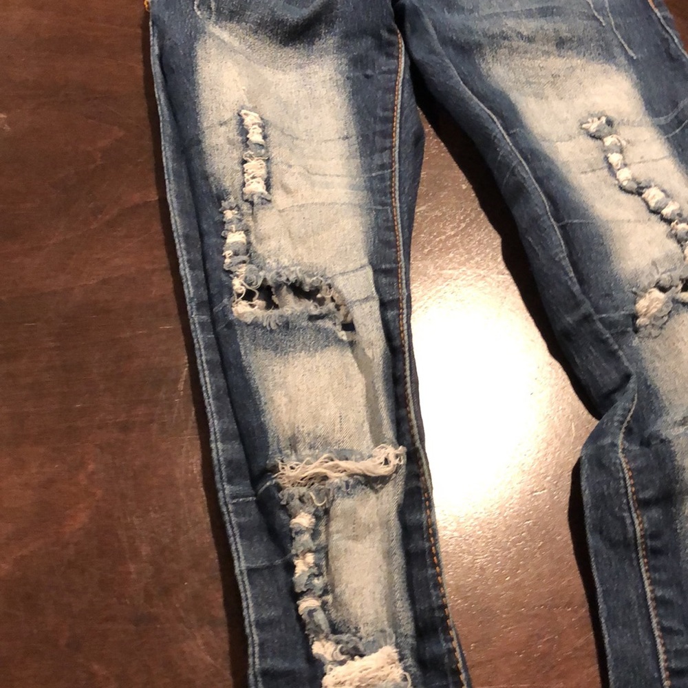 VIP JEANS 👖 - Picture 6 of 16